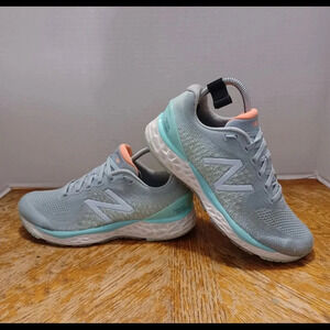 New Balance Women's sz 9D  Fresh Foam 880v10 Light Slate Running (63 box 8)